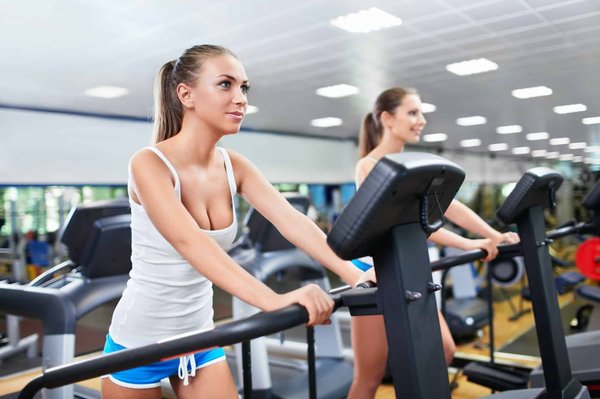 How to Use Tech Gadgets for Enhancing Personal Fitness Goals?