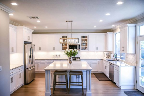 What Are the Best Smart Home Features for Parents with Newborns?